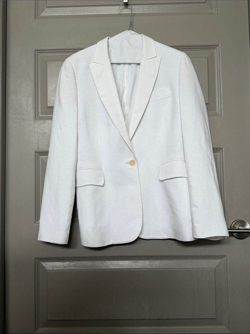 Equipment White Single-Button Blazer